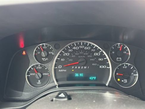 New 2025 Chevrolet Express 3500 w/ Power Convenience Package RWD image 29