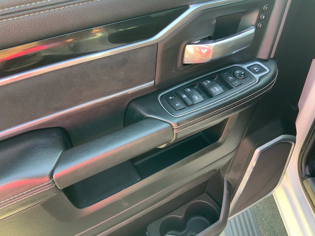 Used 2019 RAM 2500 Laramie AWD/4WD image 12