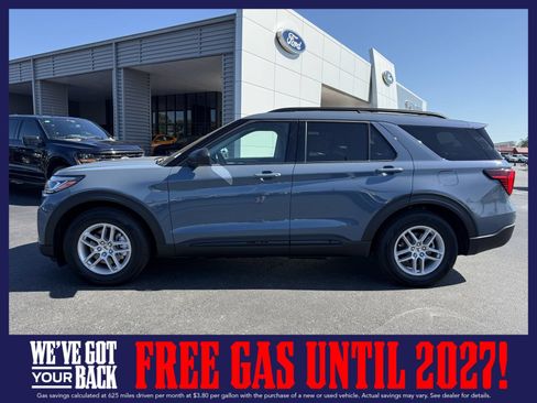 New 2026 Ford Explorer Active RWD image 8