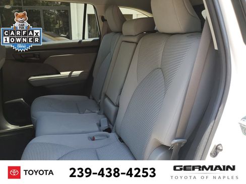 Used 2022 Toyota Highlander L FWD image 20