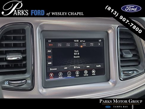 Used 2023 Dodge Challenger SXT RWD image 16
