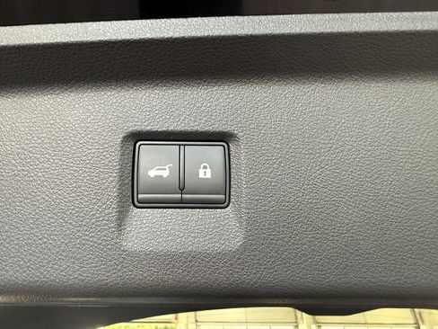 Used 2026 INFINITI QX60 Luxe FWD image 33