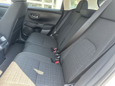 Used 2026 Honda HR-V LX image 9
