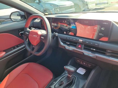 New 2026 Kia K4 GT-Line FWD image 8