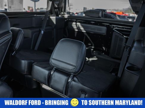 Used 2023 Ford Bronco Badlands image 36