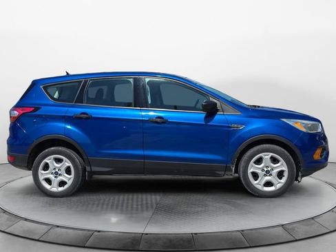 Used 2017 Ford Escape S image 4