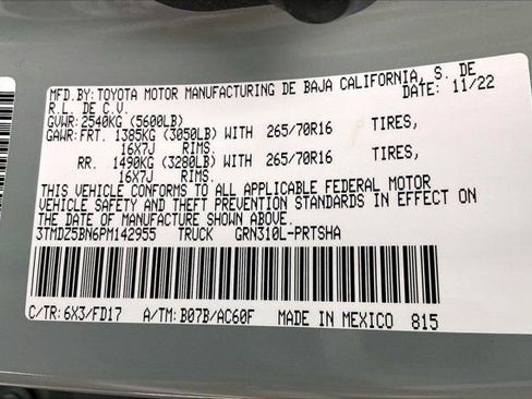 Used 2023 Toyota Tacoma TRD Off-Road w/ Advanced Technology Package image 35