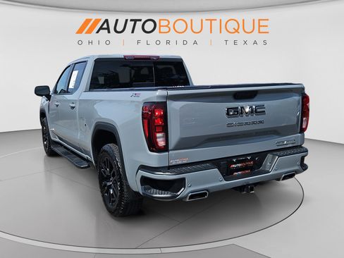 Used 2024 GMC Sierra 1500 Elevation w/ Elevation Premium Package AWD/4WD image 5