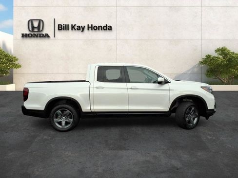 Used 2023 Honda Ridgeline RTL image 2