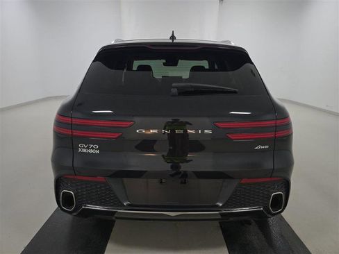 Used 2024 Genesis GV70 2.5T w/ Advanced Package image 5