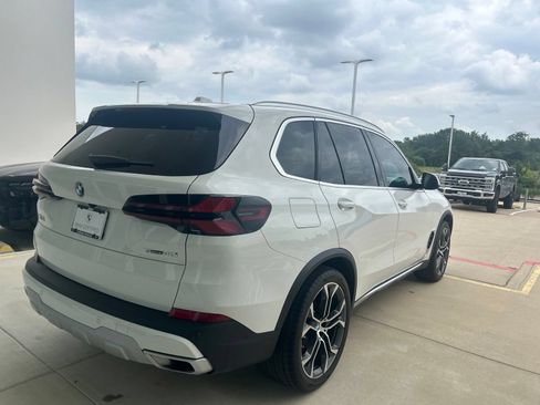 Certified 2024 BMW X5 sDrive40i w/ Parking Assistance Package RWD image 9