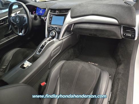 Used 2017 Acura NSX AWD/4WD image 18