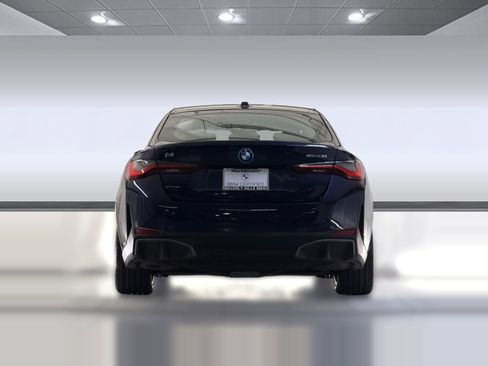 Certified 2023 BMW i4 eDrive35 RWD image 9