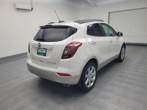 Used 2018 Buick Encore Essence w/ Experience Buick Package FWD image 9