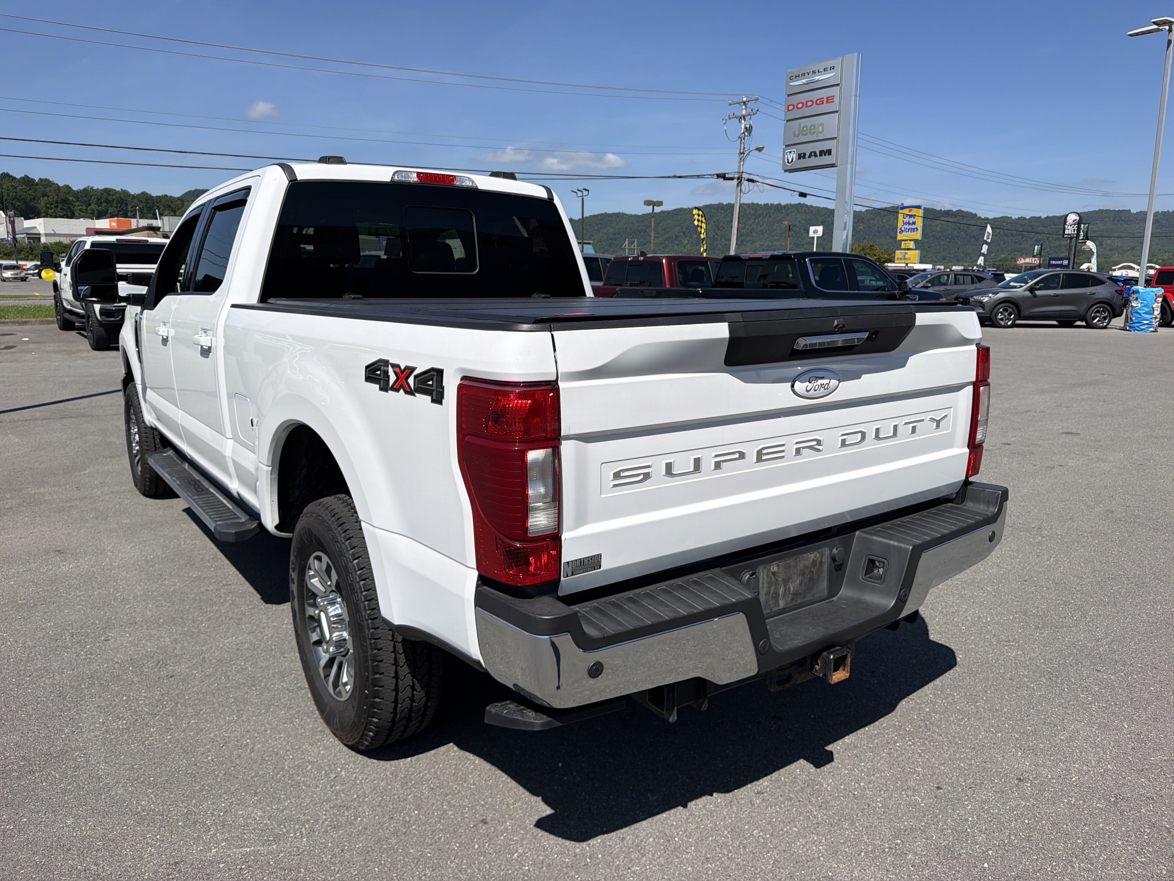 Used 2021 Ford F250 Lariat w/ Lariat Value Package AWD/4WD image 9