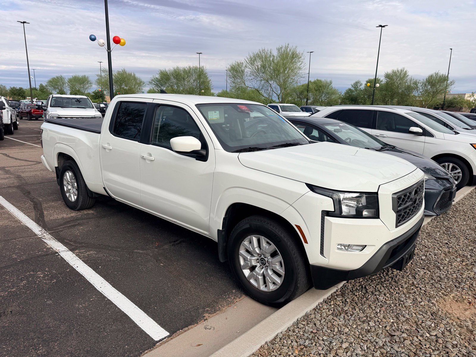 Used 2024 Nissan Frontier SV w/ Technology Package RWD image 4