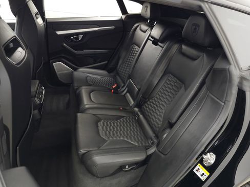 Used 2019 Lamborghini Urus AWD/4WD image 38