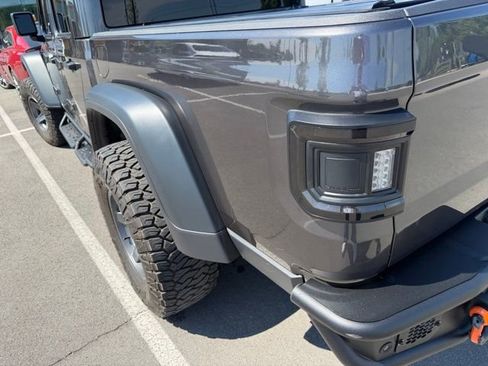 Used 2025 Jeep Gladiator Mojave w/ Safety Group AWD/4WD image 6