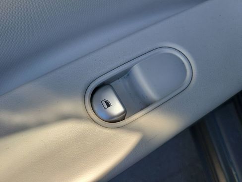 Used 2024 Hyundai Ioniq 5 SEL image 15