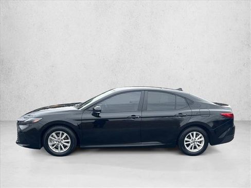 Certified 2025 Toyota Camry LE image 8