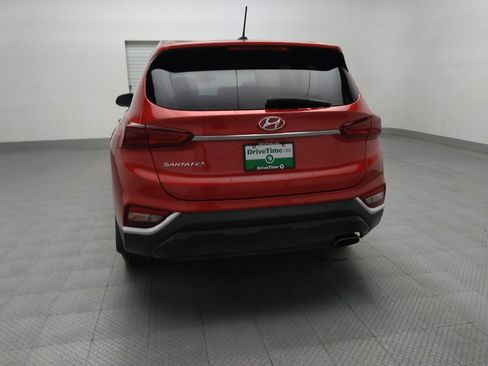 Used 2020 Hyundai Santa Fe SE image 6