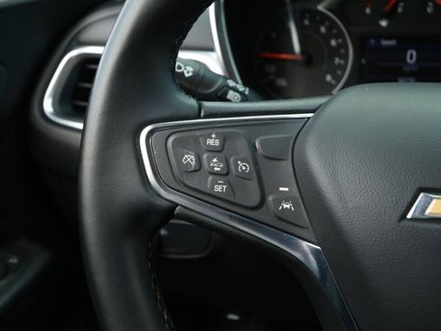 Used 2024 Chevrolet Equinox LT image 13