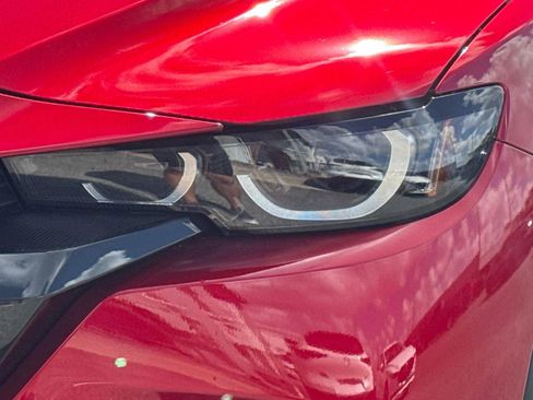 Certified 2025 MAZDA CX-50 2.5 Hybrid w/ Weather Package image 9