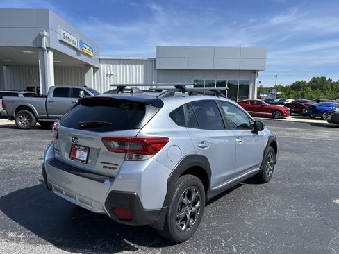 Used 2022 Subaru Crosstrek 2.5i Sport w/ Moonroof Package AWD/4WD image 8