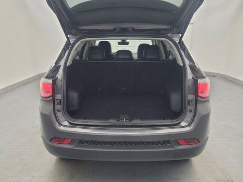 Used 2020 Jeep Compass Latitude AWD/4WD image 29