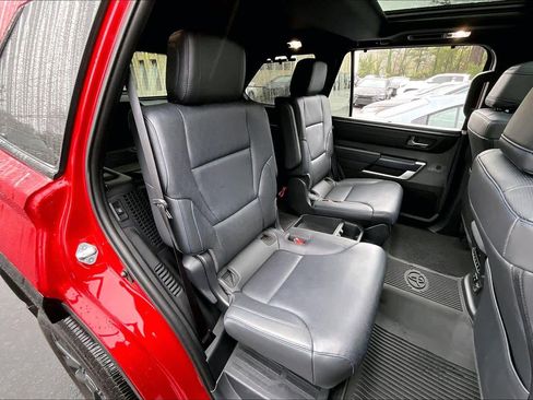 Certified 2024 Toyota Sequoia Platinum image 17