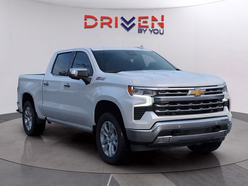 Used 2022 Chevrolet Silverado 1500 LTZ image 8
