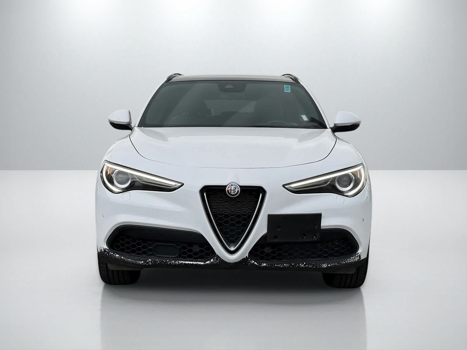 Used 2022 Alfa Romeo Stelvio Ti AWD/4WD image 11