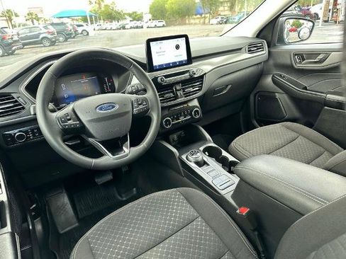 Certified 2024 Ford Escape Active image 18