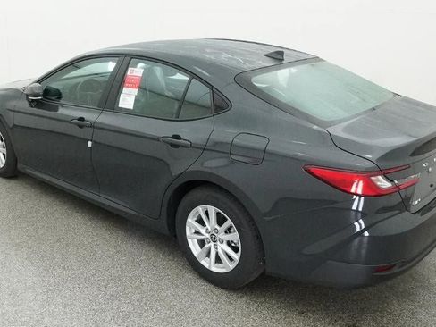 New 2026 Toyota Camry LE image 5