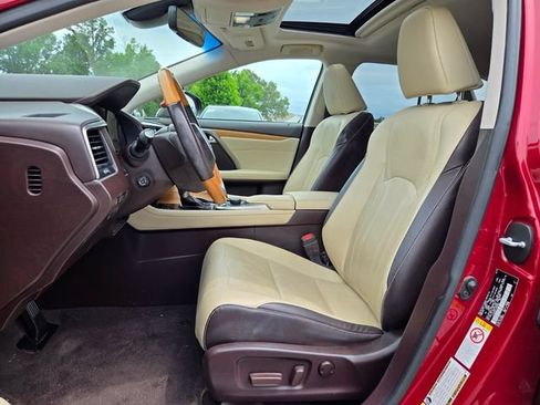 Used 2018 Lexus RX 350L FWD w/ Premium Package image 9