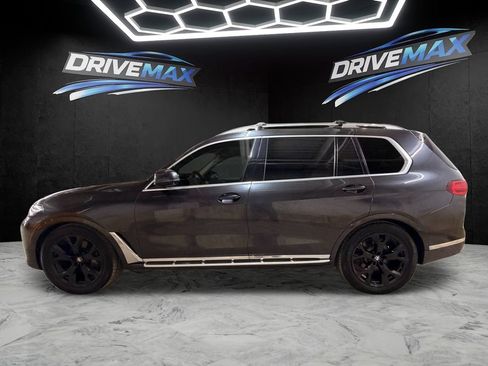 Used 2019 BMW X7 xDrive50i w/ Cold Weather Package AWD/4WD image 8