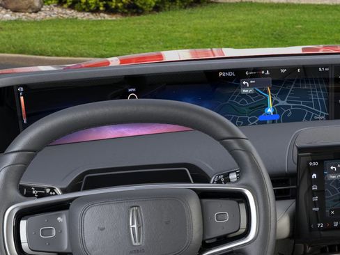 New 2026 Lincoln Nautilus Premier w/ Equipment Group 102A image 13