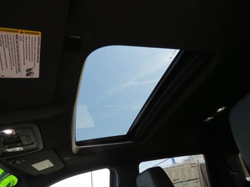 New 2026 GMC Sierra 1500 AT4 w/ Technology Package image 18