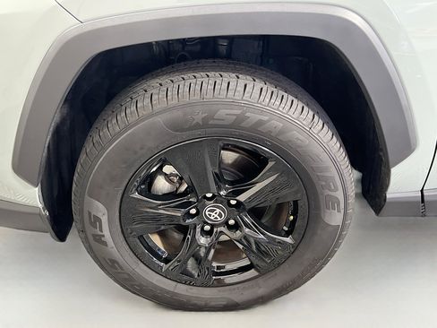Used 2023 Toyota RAV4 XLE FWD image 12