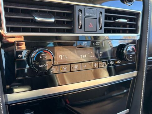 Used 2023 INFINITI QX80 Premium Select w/ Cargo Package image 31