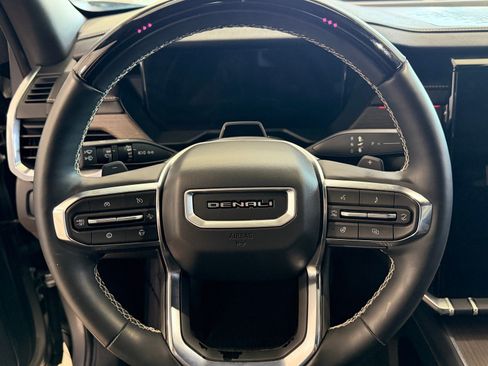 Used 2024 GMC Acadia Denali w/ Super Cruise Package FWD image 20