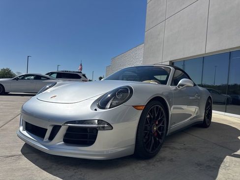 Used 2016 Porsche 911 Carrera GTS image 5
