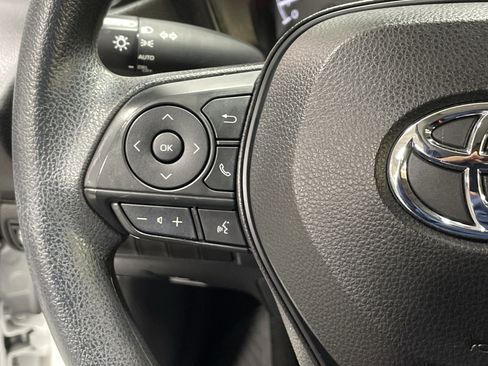 Certified 2022 Toyota Corolla LE image 19