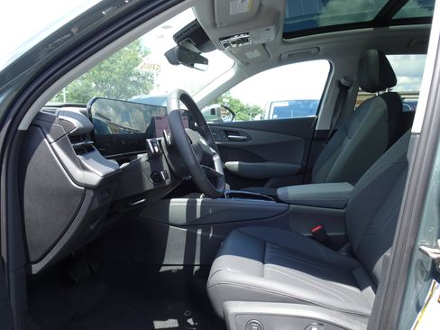 New 2026 Audi Q3 quattro 2.0T AWD/4WD image 4