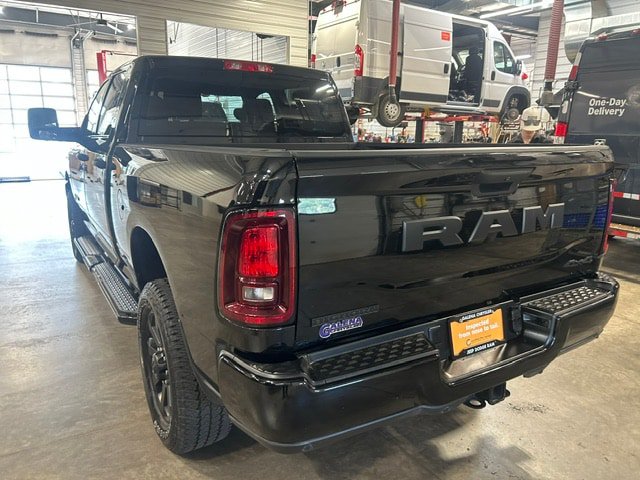 Used 2025 RAM 2500 Big Horn AWD/4WD image 26