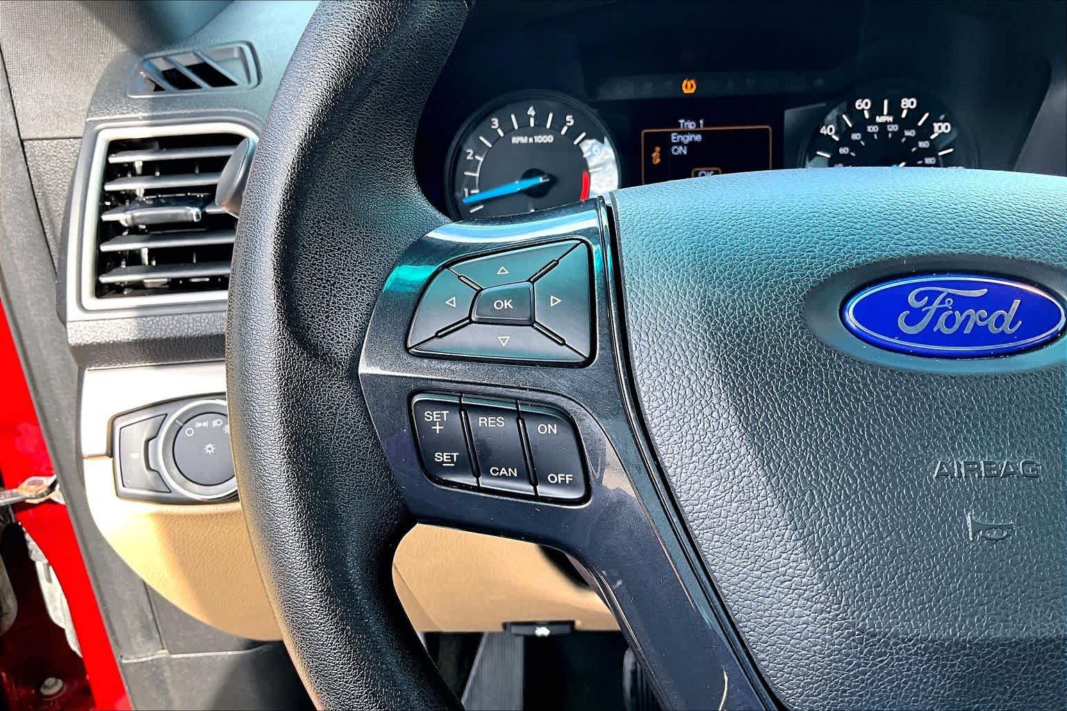 Used 2016 Ford Explorer FWD image 24