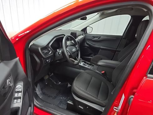 Used 2024 Ford Escape Active AWD/4WD image 32