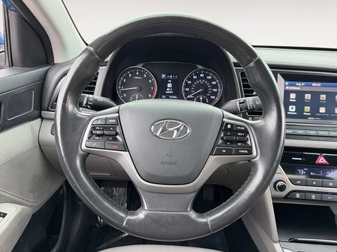 Used 2018 Hyundai Elantra Value Edition FWD image 23