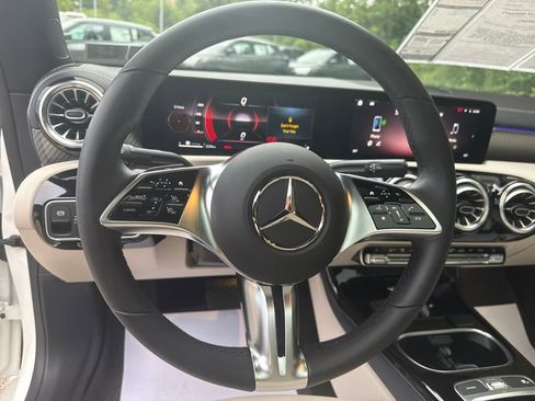 Certified 2025 Mercedes-Benz CLA 250 CLA 250 image 15