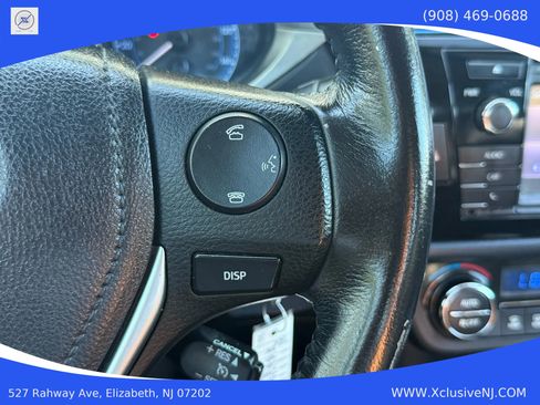 Used 2016 Toyota Corolla LE Premium image 13